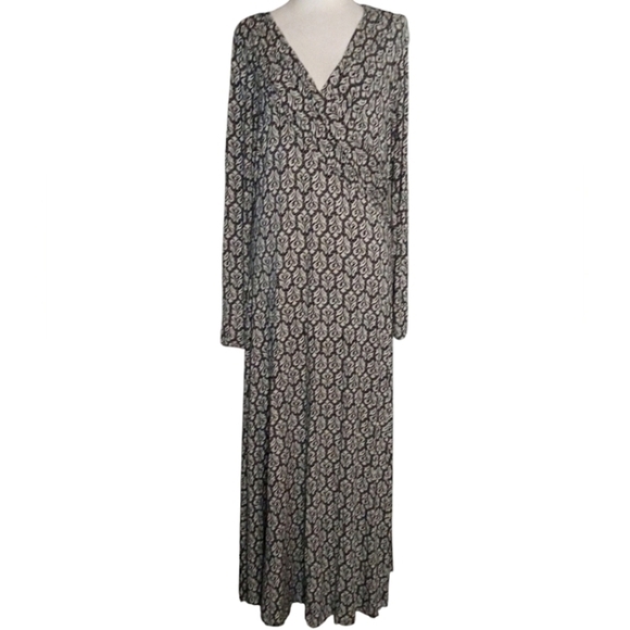 Soft Surroundings Dresses & Skirts - Soft Surroundings Black White Faux Wrap Front Jersey Knit Maxi Dress Size Medium